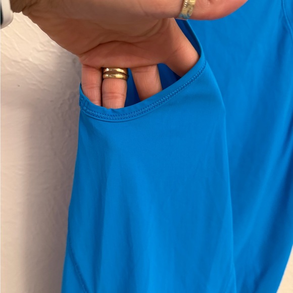 Lululemon sculpt tank - Picture 4 of 9